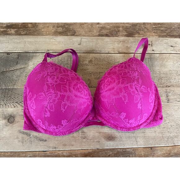 Victoria's Secret Outrageous Pink Allover Lace 32DDD Very Sexy Push Up Bra VS - Picture 1 of 2